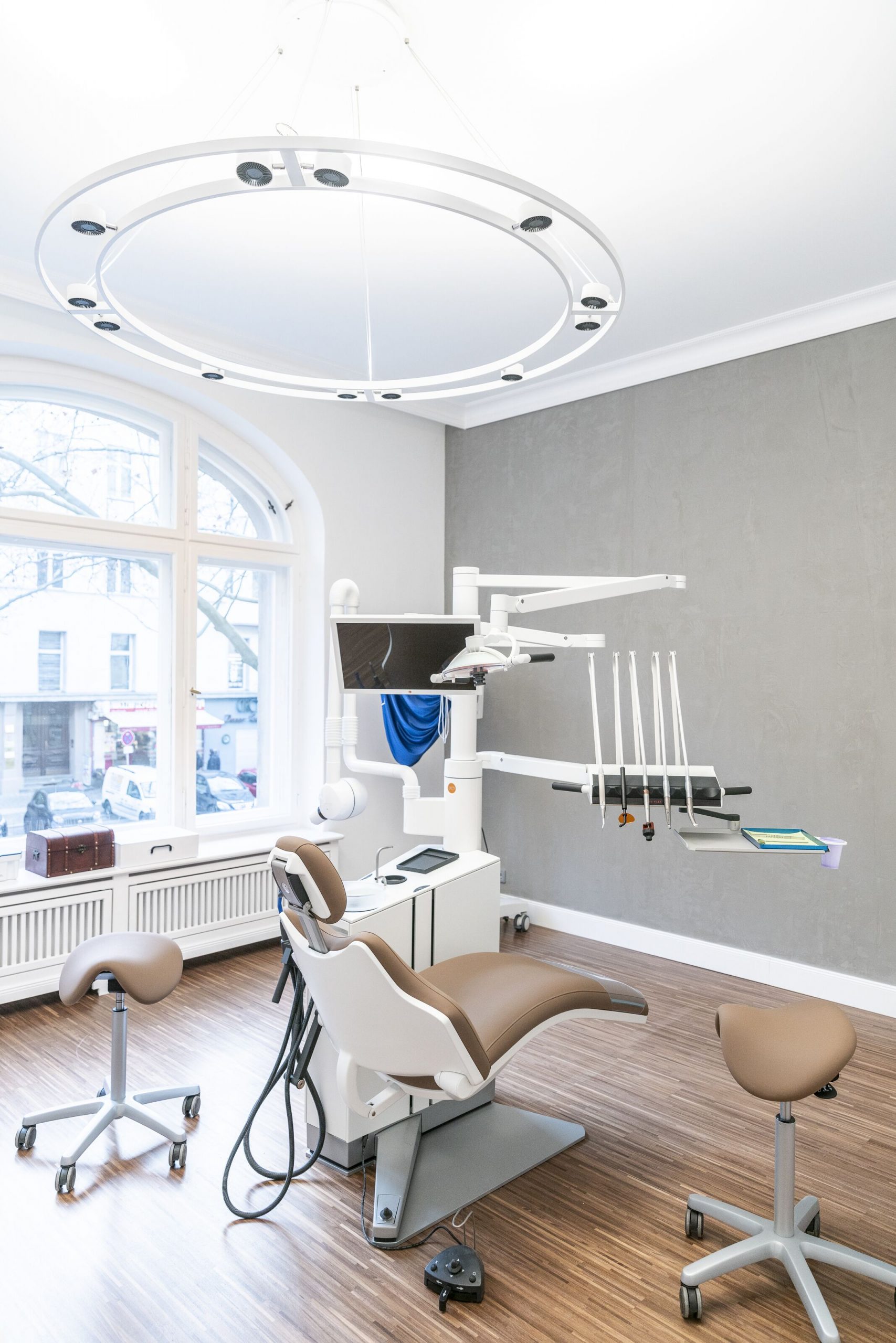 Braunes Behandlungszimmer